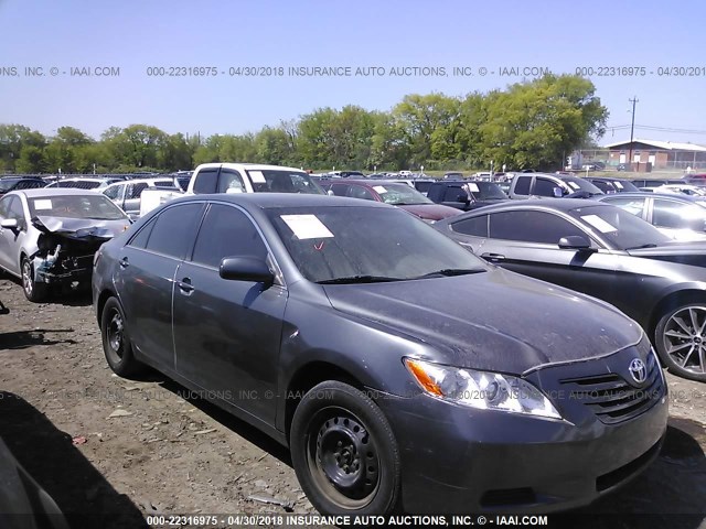 4T1BE46K77U577116 - 2007 TOYOTA CAMRY NEW GENERAT CE/LE/XLE/SE GRAY photo 1