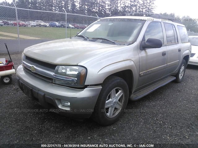 1GNET16SX36187624 - 2003 CHEVROLET TRAILBLAZER EXT SILVER photo 2