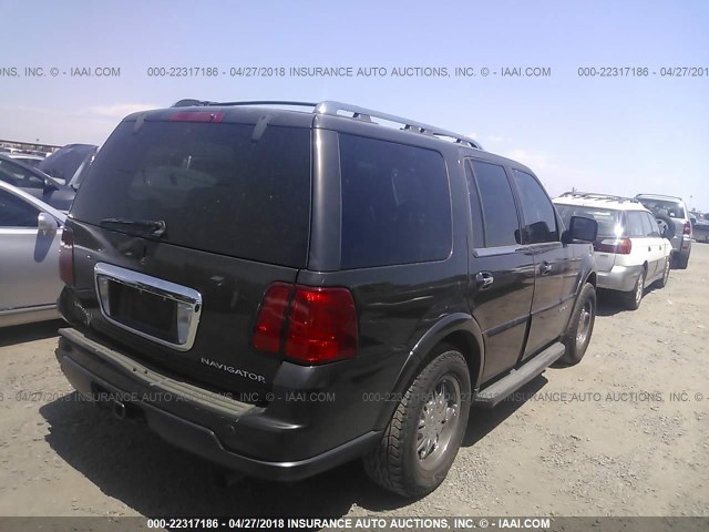 5LMFU28535LJ14714 - 2005 LINCOLN NAVIGATOR BROWN photo 4