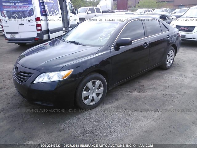 4T1BE46KX7U072171 - 2007 TOYOTA CAMRY NEW GENERAT CE/LE/XLE/SE BLACK photo 2