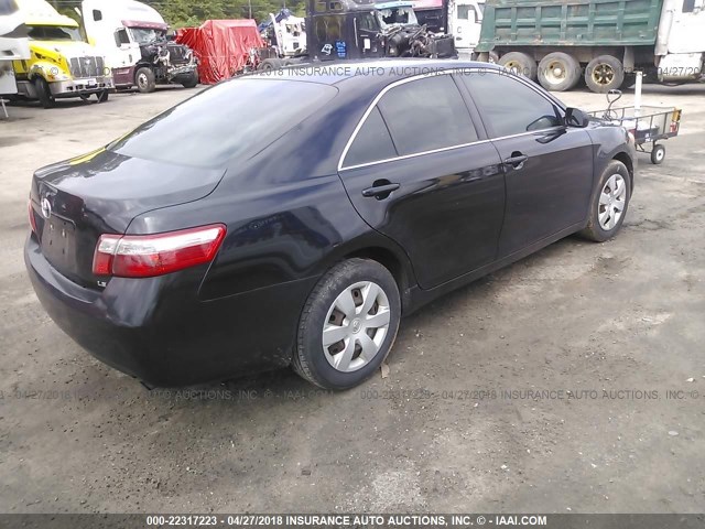 4T1BE46KX7U072171 - 2007 TOYOTA CAMRY NEW GENERAT CE/LE/XLE/SE BLACK photo 4