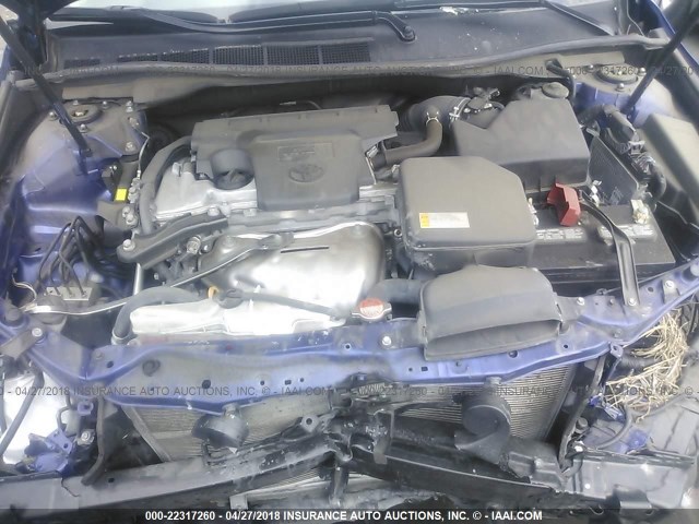 4T1BF1FK5GU513765 - 2016 TOYOTA CAMRY LE/XLE/SE/XSE ლურჯი ფოტო 10