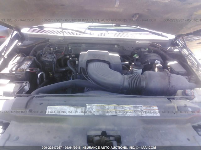 1FMPU16L6YLA75141 - 2000 FORD EXPEDITION XLT შავი ფოტო 10