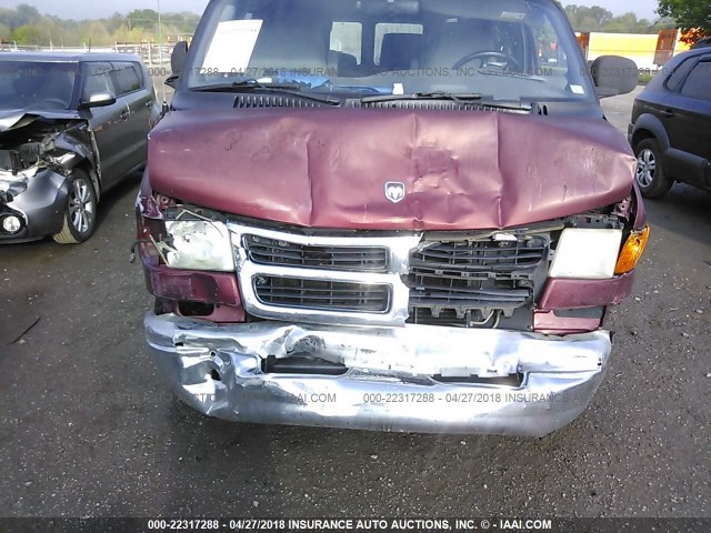 2B6HB11Y7XK584384 - 1999 DODGE RAM VAN B1500 RED photo 6