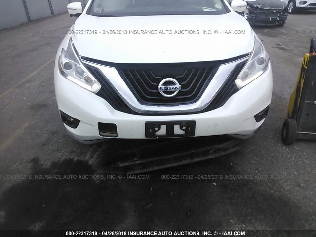 5N1AZ2MH7FN212570 - 2015 NISSAN MURANO S/SL/SV/PLATINUM WHITE photo 6