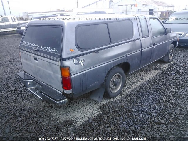 1N6SD16S4LC405550 - 1990 NISSAN D21 KING CAB GRAY photo 4