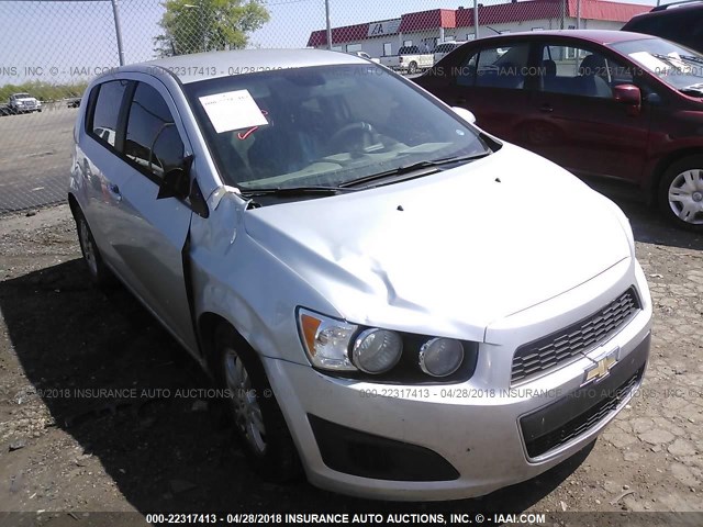 1G1JA6SH9C4130789 - 2012 CHEVROLET SONIC LS 银色 照片 1