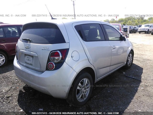 1G1JA6SH9C4130789 - 2012 CHEVROLET SONIC LS 银色 照片 4