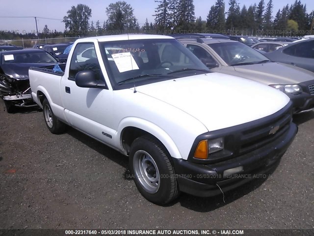 1GCCS1442T8209823 - 1996 CHEVROLET S TRUCK S10 WHITE photo 1