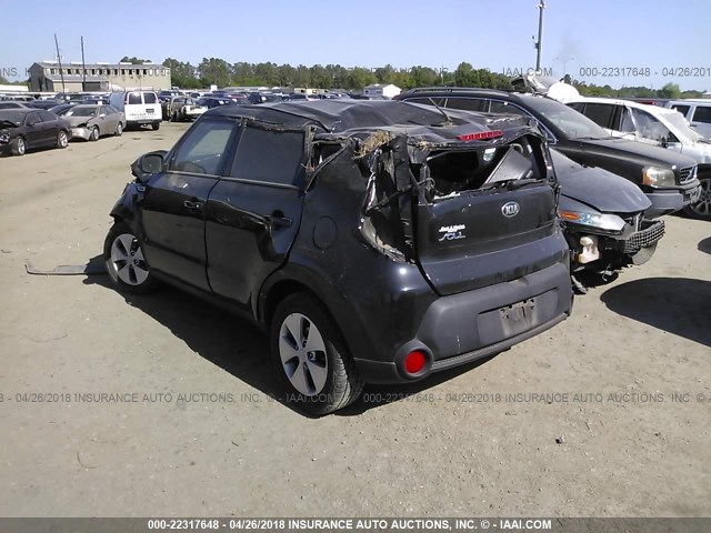 KNDJN2A23F7171715 - 2015 KIA SOUL BLACK photo 3