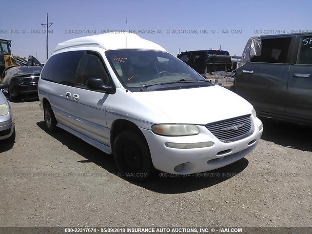 1C4GP44G4YB632993 - 2000 CHRYSLER TOWN & COUNTRY LX WHITE photo 1