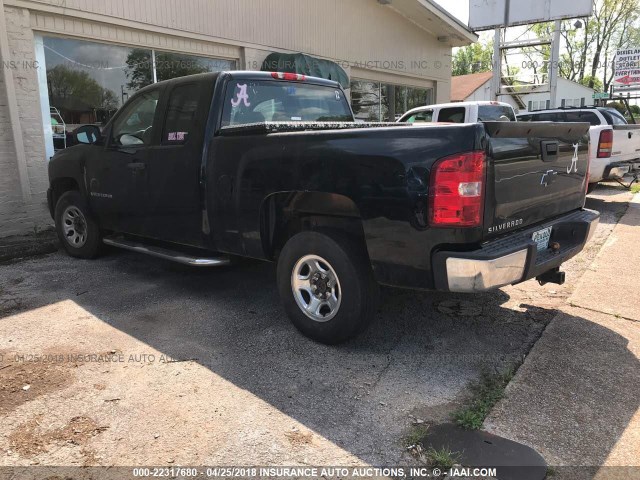 1GCEC19C98Z209728 - 2008 CHEVROLET SILVERADO C1500 BLACK photo 3