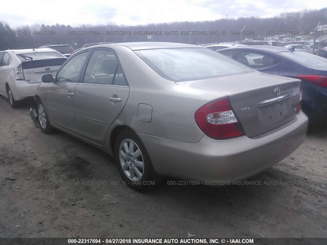 4T1BF30K73U558267 - 2003 TOYOTA CAMRY LE/XLE/SE თაფლისფერი ფოტო 3