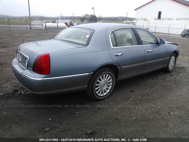 1LNHM81W14Y682351 - 2004 LINCOLN TOWN CAR EXECUTIVE/SIGNATURE Mavi fotoğraf 4