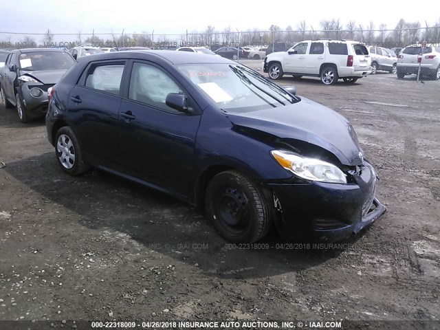 2T1KU4EE0AC471565 - 2010 TOYOTA COROLLA MATRIX  BLUE photo 1
