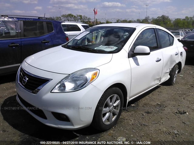 3N1CN7AP2CL889963 - 2012 NISSAN VERSA S/SV/SL WHITE photo 2