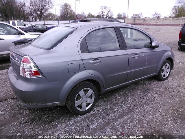 KL1TD5DE9BB152474 - 2011 CHEVROLET AVEO LS/LT GRAY photo 4