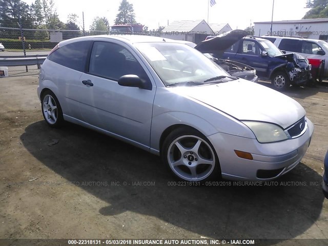 1FAFP31N07W241426 - 2007 FORD FOCUS ZX3/S/SE/SES SILVER photo 1
