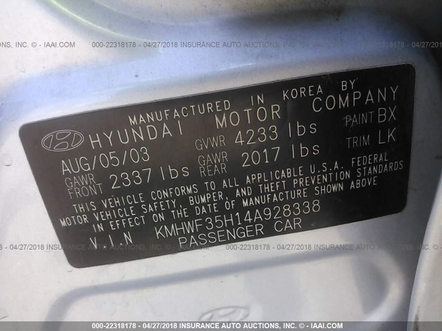 KMHWF35H14A928338 - 2004 HYUNDAI SONATA GLS/LX SILVER photo 9