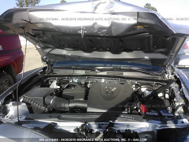 5TFCZ5AN8JX123080 - 2018 TOYOTA TACOMA DBL CAB/SR/TRDSPT/OR/PRO ვერცხლისფერი ფოტო 10