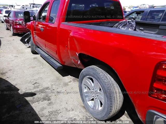 1GCRCSEA5CZ153307 - 2012 CHEVROLET SILVERADO C1500 LT RED photo 6