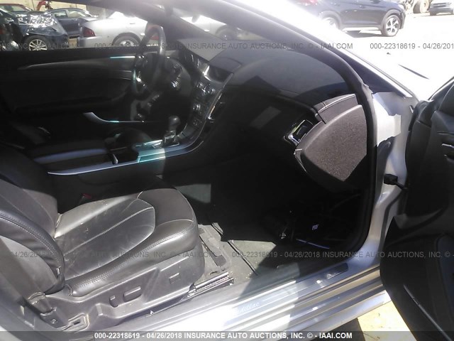 1G6DC1ED3B0138101 - 2011 CADILLAC CTS SILVER photo 5