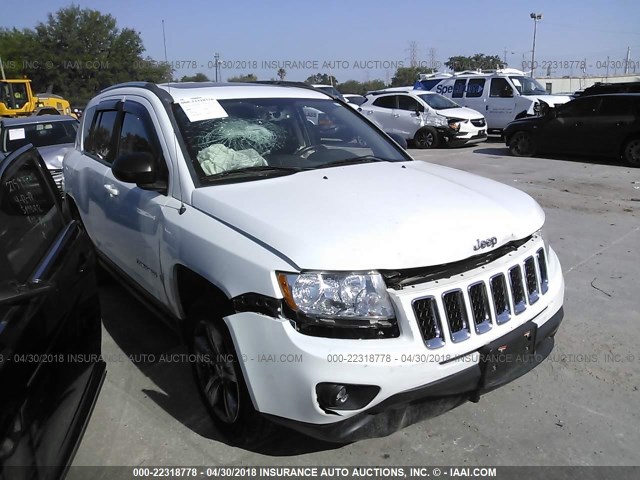 1C4NJDEB6DD280462 - 2013 JEEP COMPASS LATITUDE თეთრი ფოტო 1