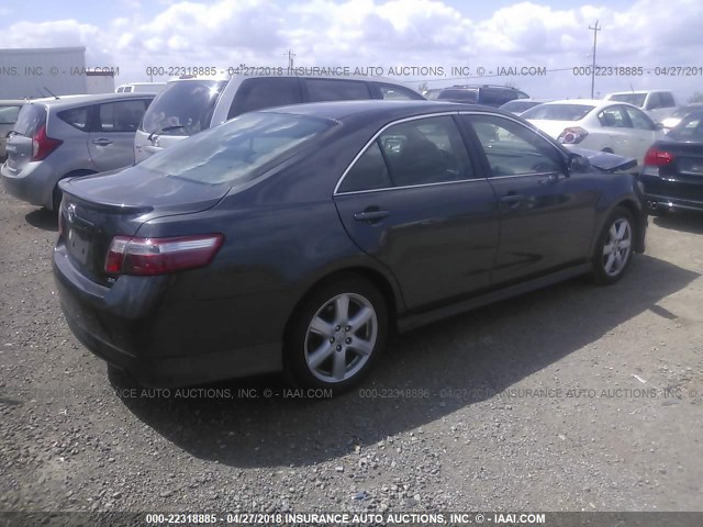 4T1BK46K87U546451 - 2007 TOYOTA CAMRY NEW GENERAT LE/XLE/SE GRAY photo 4