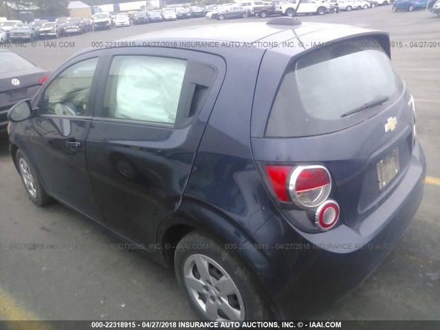1G1JA6SG1F4159280 - 2015 CHEVROLET SONIC LS BLUE photo 3