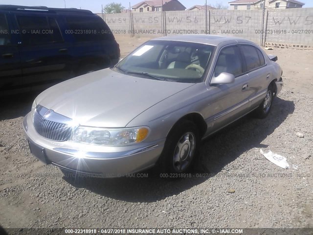 1LNHM97V82Y644942 - 2002 LINCOLN CONTINENTAL  Kahverengi fotoğraf 2