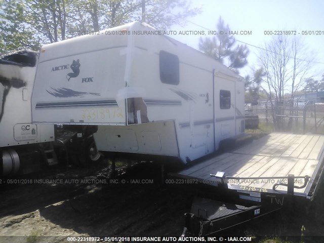 4N15N242410113757 - 2001 ARTIC FOX TRAVEL TRAILER  WHITE photo 2