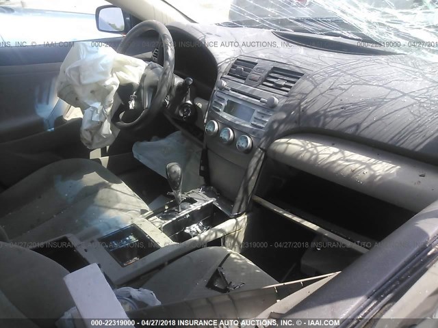 4T1BE46K38U748560 - 2008 TOYOTA CAMRY CE/LE/XLE/SE BLACK photo 5