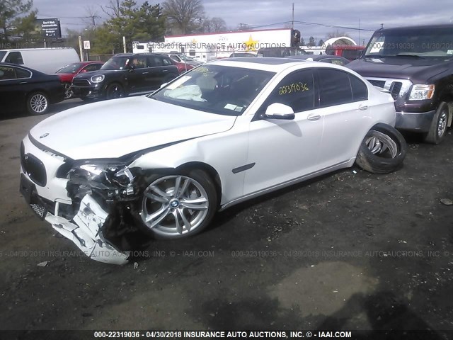 WBAYA8C51ED228222 - 2014 BMW 750 I WHITE photo 2