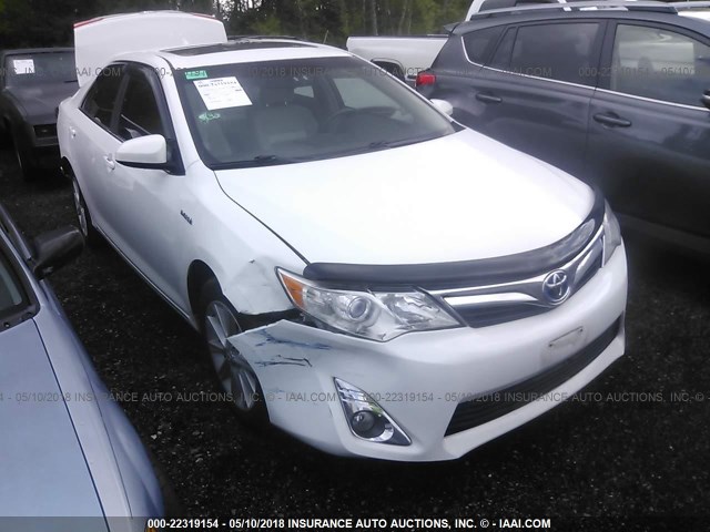 4T1BD1FK1CU037160 - 2012 TOYOTA CAMRY HYBRID/LE/XLE WHITE photo 1