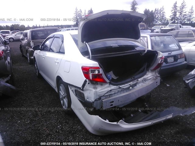 4T1BD1FK1CU037160 - 2012 TOYOTA CAMRY HYBRID/LE/XLE 白色 照片 3