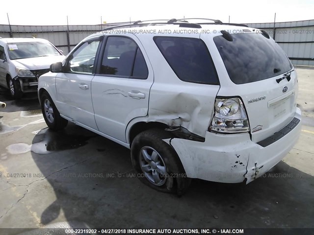 KNDJD733265630623 - 2006 KIA SORENTO EX/LX WHITE photo 3