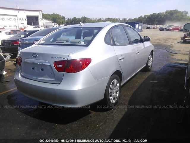 KMHDU4AD8AU972496 - 2010 HYUNDAI ELANTRA BLUE/GLS/SE SILVER photo 4