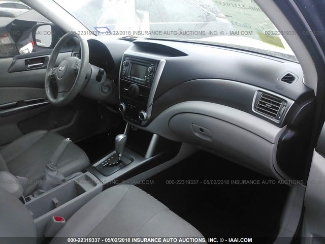 JF2SHGGCXBH716954 - 2011 SUBARU FORESTER TOURING 灰色 照片 5