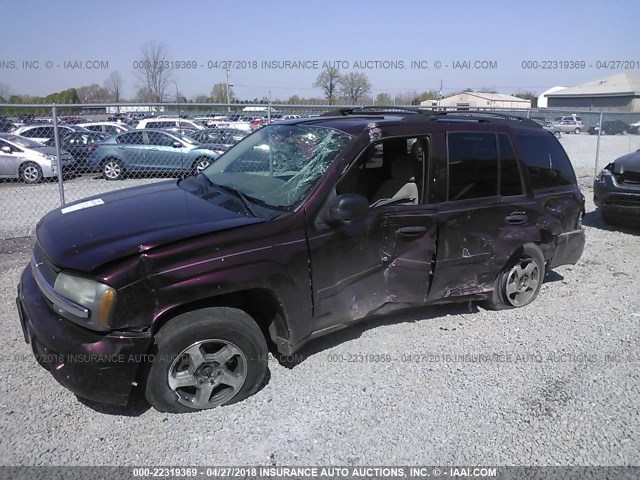 1GNDT13S762259133 - 2006 CHEVROLET TRAILBLAZER LS/LT MAROON photo 6