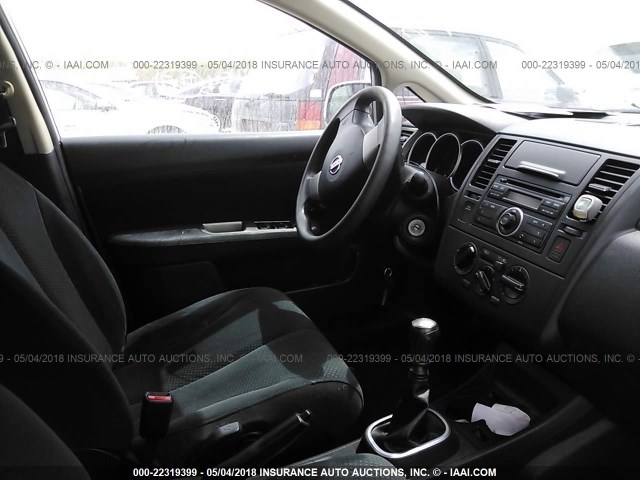 3N1BC1CP1CK242987 - 2012 NISSAN VERSA S/SL SILVER photo 5