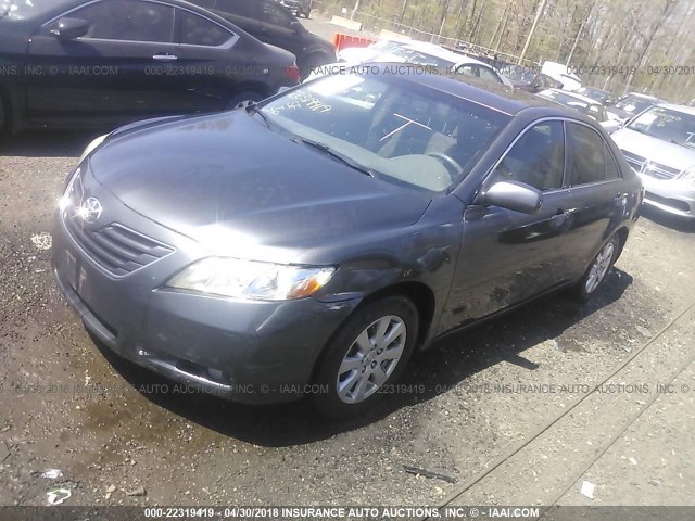 JTNBE46K273025819 - 2007 TOYOTA CAMRY NEW GENERAT CE/LE/XLE/SE GRAY photo 2