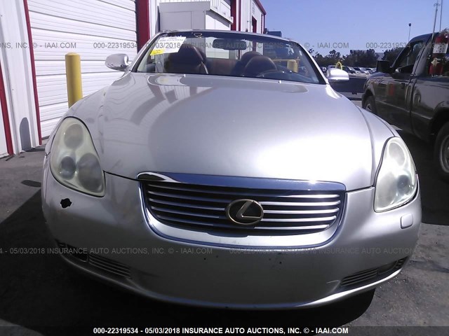 JTHFN48Y220022385 - 2002 LEXUS SC 430 SILVER photo 6