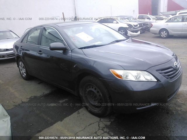 4T1BK46K38U564843 - 2008 TOYOTA CAMRY LE/XLE/SE ნაცრისფერი ფოტო 1