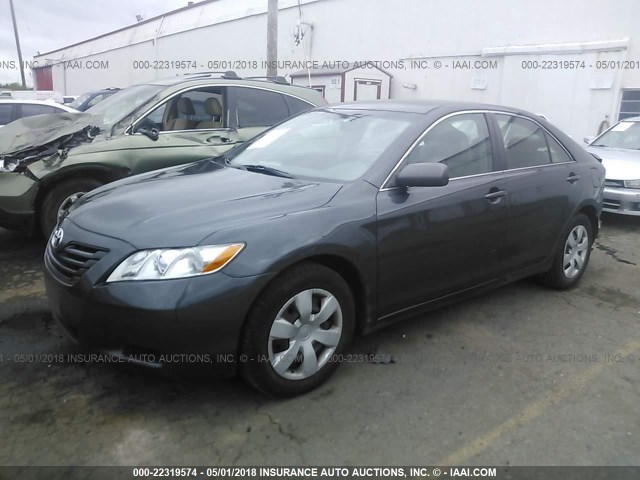 4T1BK46K38U564843 - 2008 TOYOTA CAMRY LE/XLE/SE ნაცრისფერი ფოტო 2