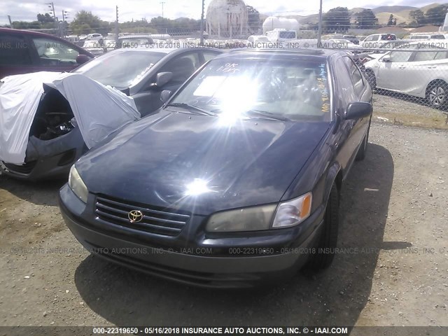 JT2BF28K6X0181391 - 1999 TOYOTA CAMRY LE/XLE BLACK photo 2