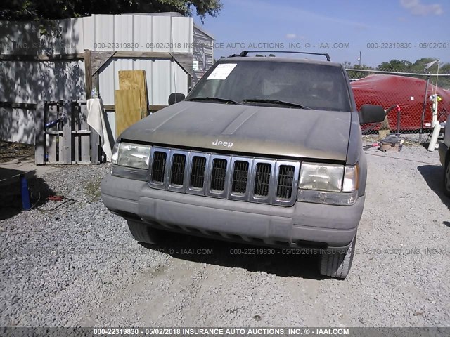 1J4FX58S1WC326741 - 1998 JEEP GRAND CHEROKEE LAREDO/TSI GRAY photo 6