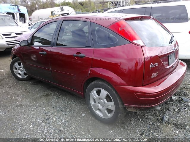 3FAFP37313R178565 - 2003 FORD FOCUS ZX5 RED photo 3