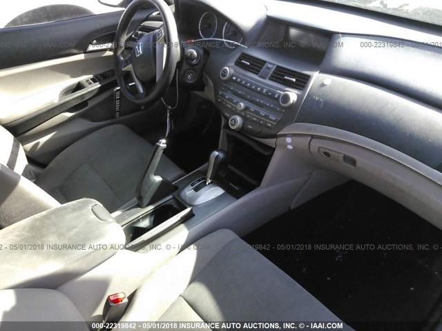 1HGCP2F4XCA235312 - 2012 HONDA ACCORD LXP GRAY photo 5