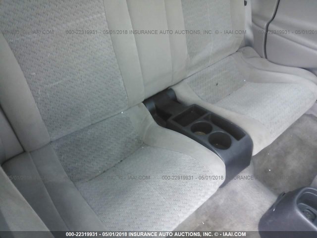 1G8ZY1277XZ251680 - 1999 SATURN SC2 WHITE photo 8