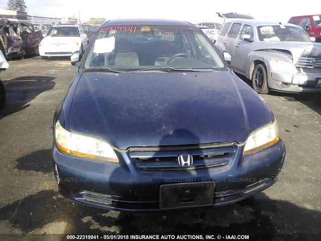 1HGCF86652A033838 - 2002 HONDA ACCORD VALUE BLUE photo 6